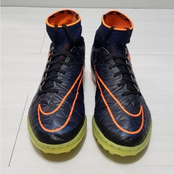 NIKE youth hypervenom cleats - Picture 4 of 12